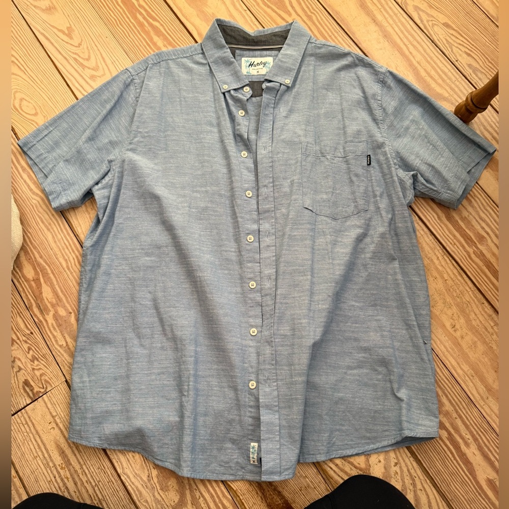 Hurley button down size xxl